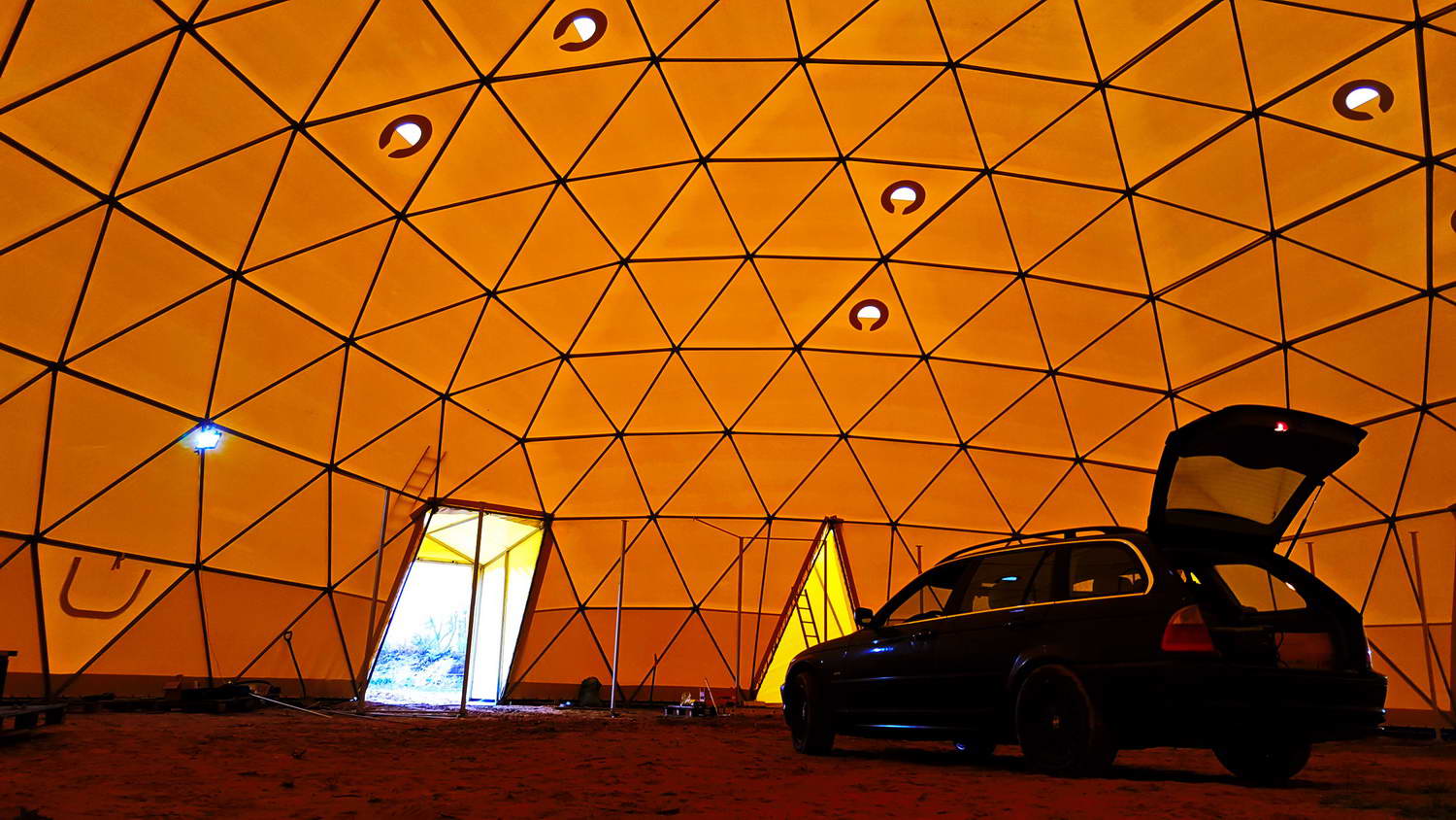 Training Riding Hall Dome 452m2 Ø24m & Garage Dome 200m2